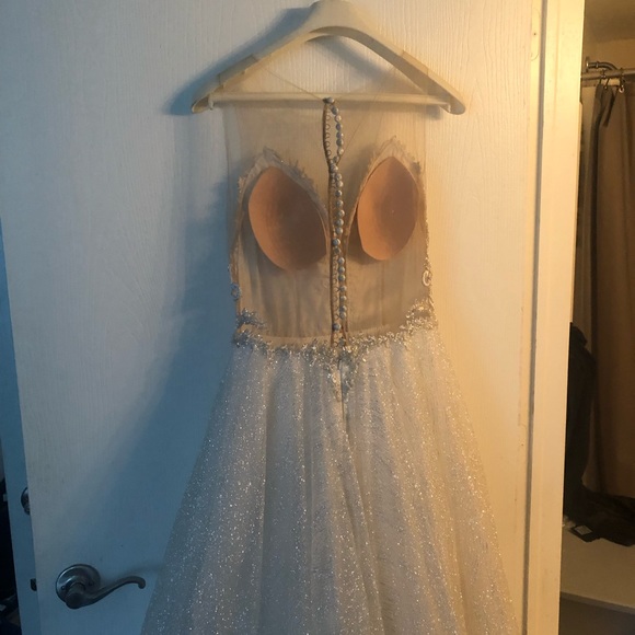 Ida Torez Wedding Dress White Diamond  size 10 - Picture 2 of 5